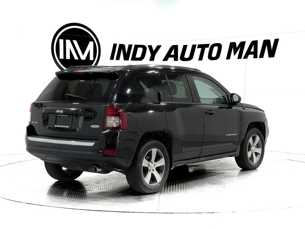 2017 Jeep Compass Image 4