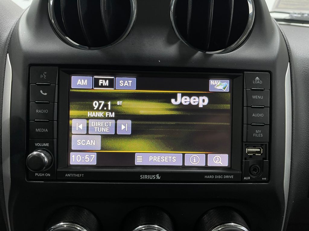 2017 Jeep Compass Image 23