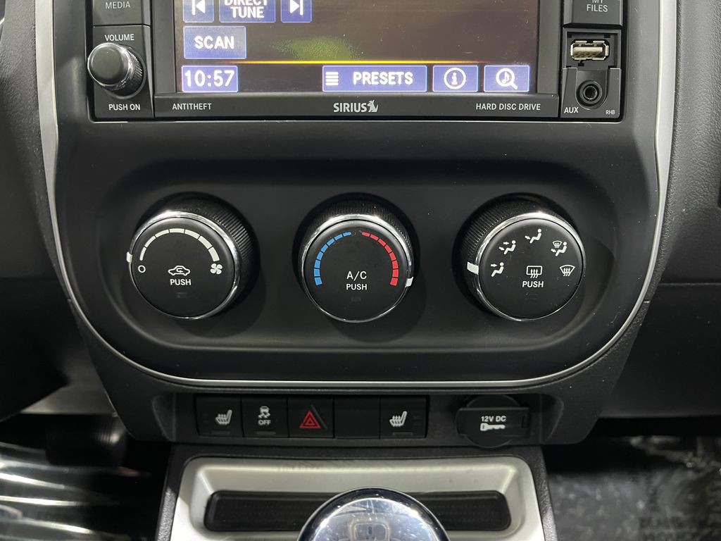 2017 Jeep Compass Image 24