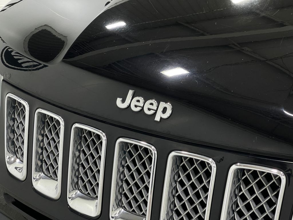 2017 Jeep Compass Image 37