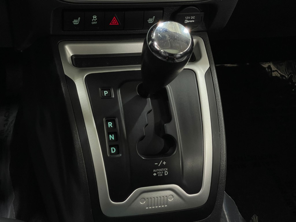 2017 Jeep Compass Image 27