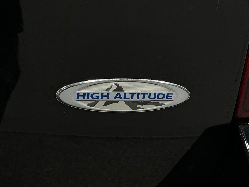 2017 Jeep Compass Image 39