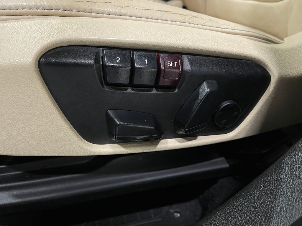 2017 BMW X1 Image 15