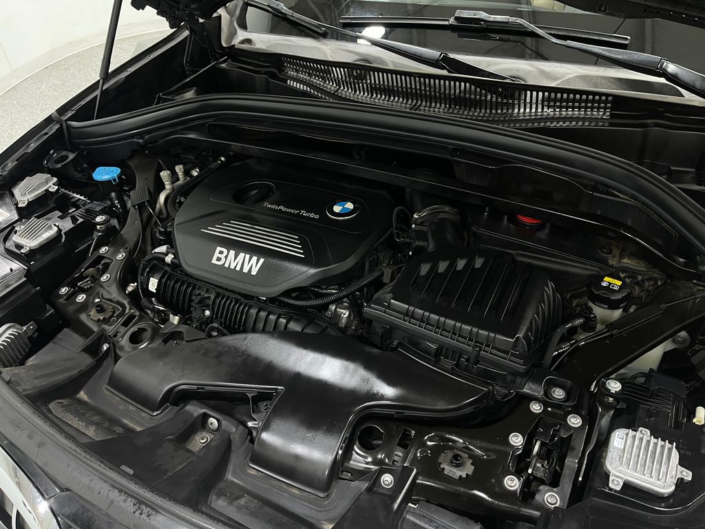 2017 BMW X1 Image 24