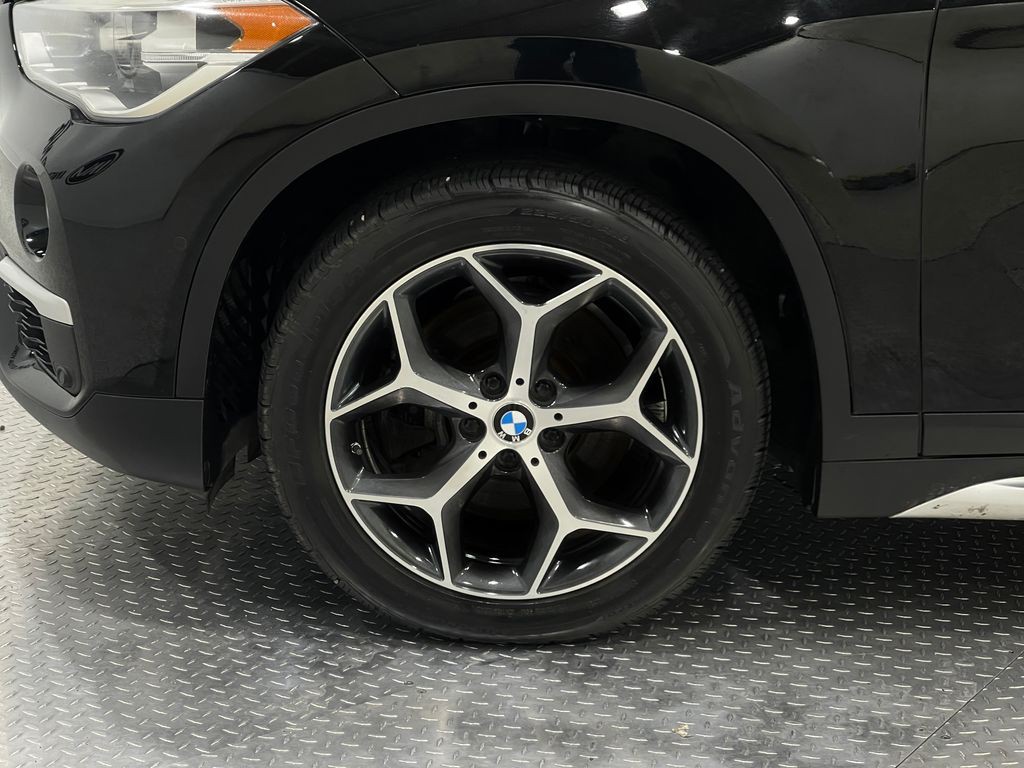 2017 BMW X1 Image 31
