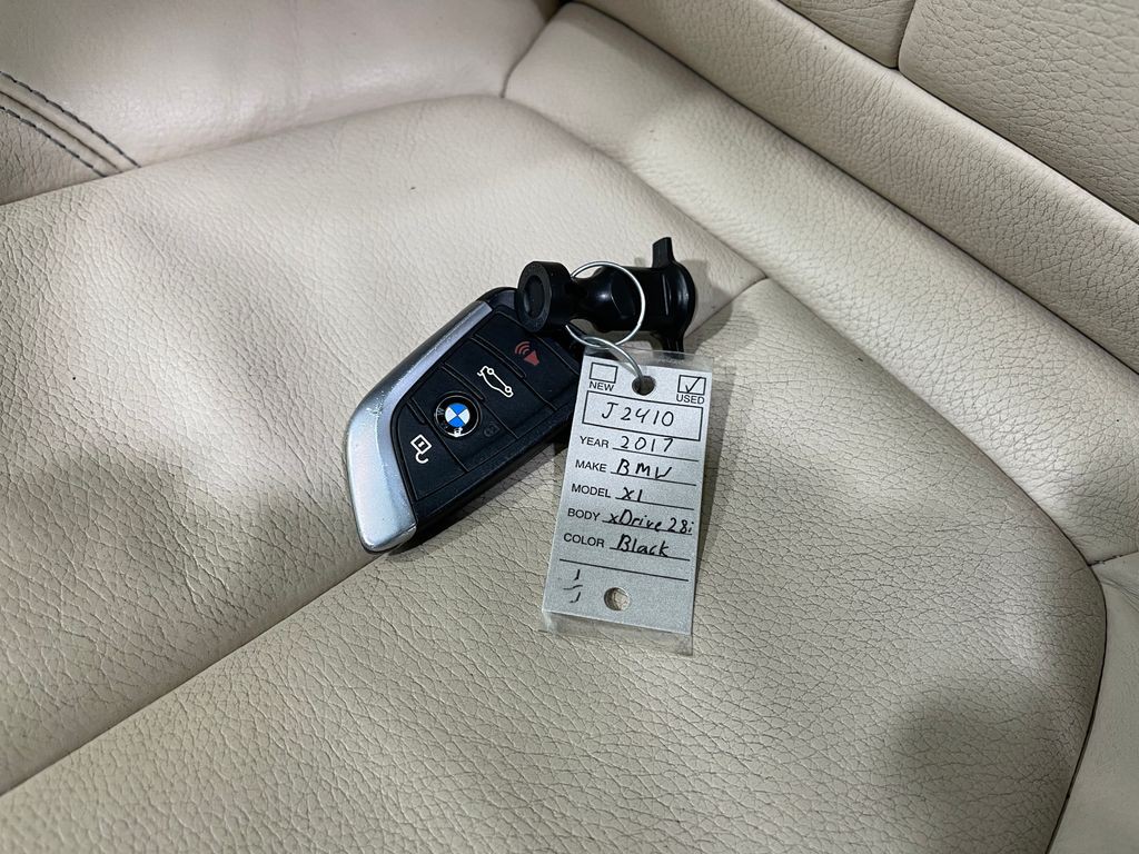 2017 BMW X1 Image 33