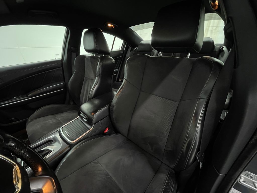 2019 Dodge Charger Image 13