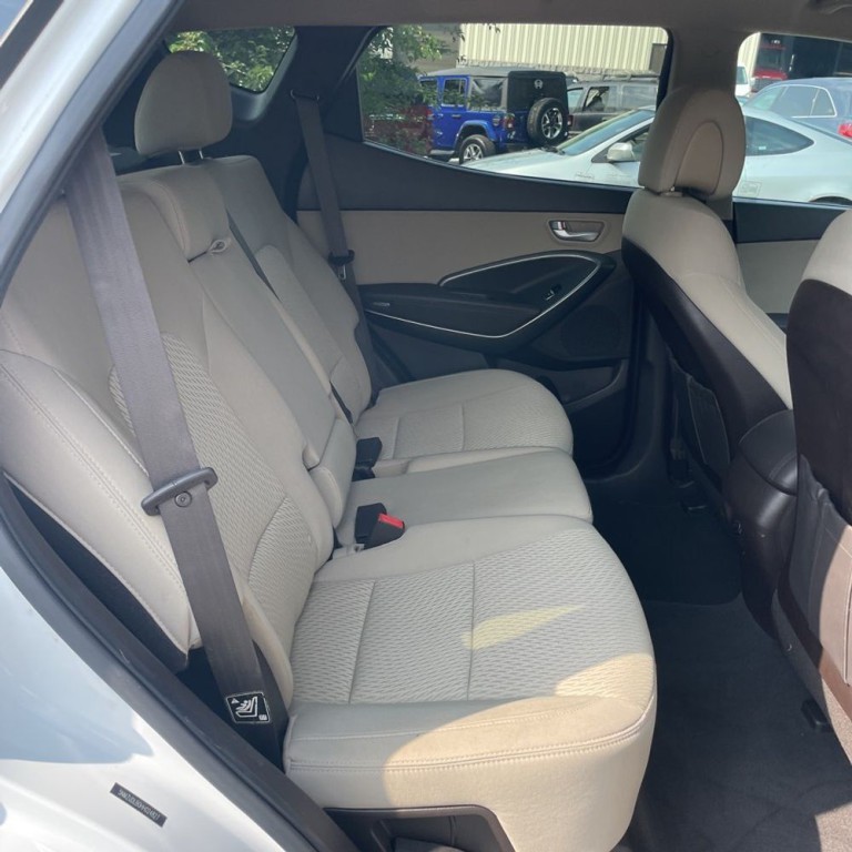 2017 Hyundai Santa Fe Sport Image 16