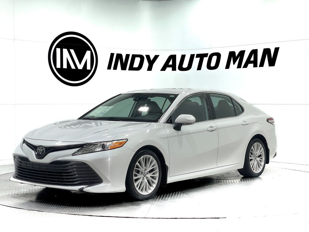 2019 Toyota Camry Image 8