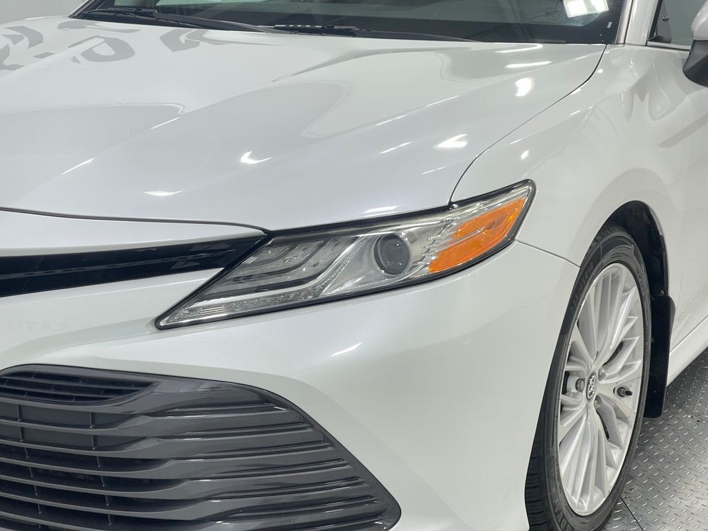 2019 Toyota Camry Image 29