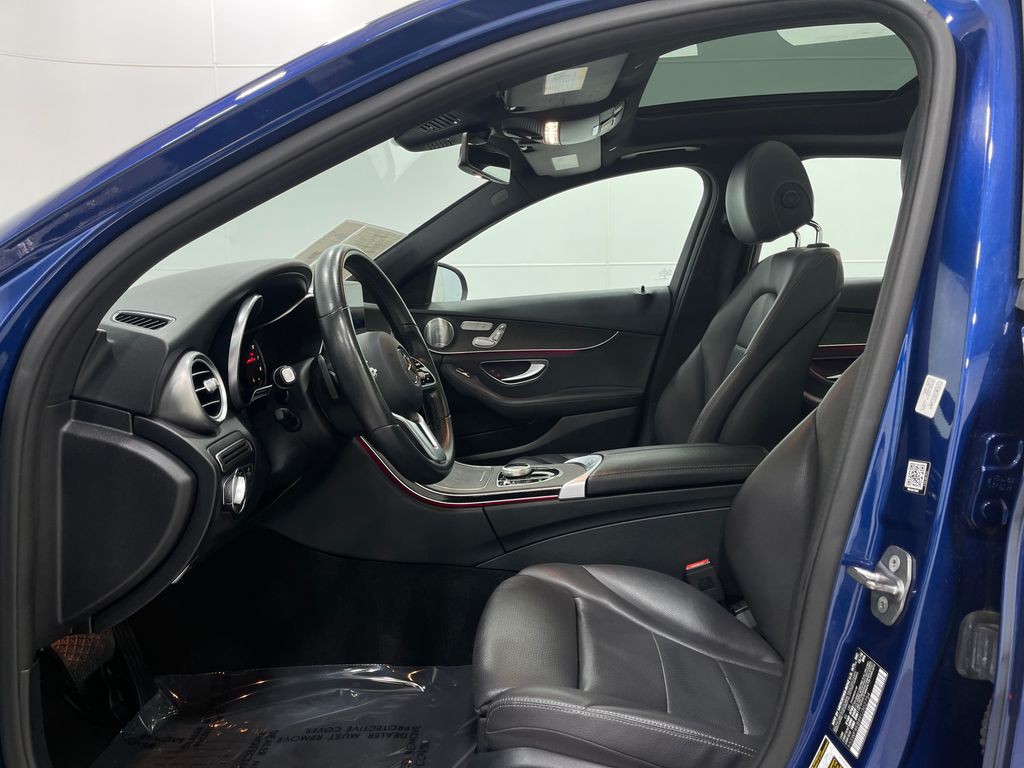 2019 Mercedes-Benz C-Class Image 12