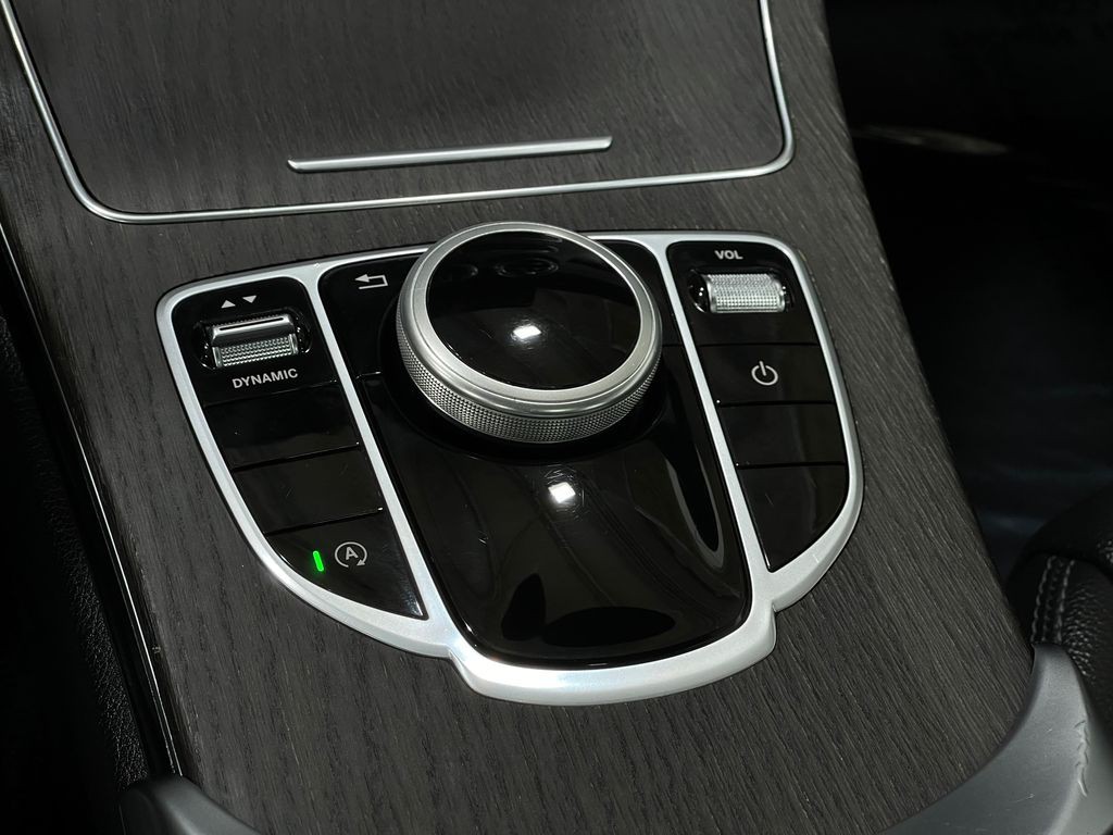 2019 Mercedes-Benz C-Class Image 27