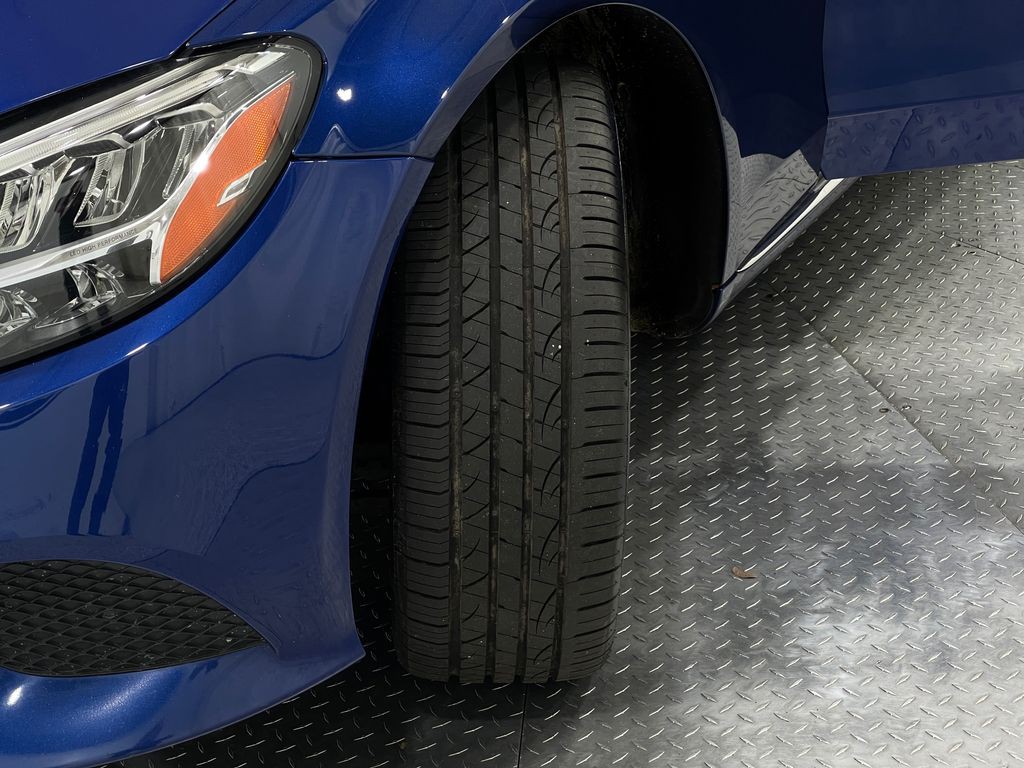 2019 Mercedes-Benz C-Class Image 38