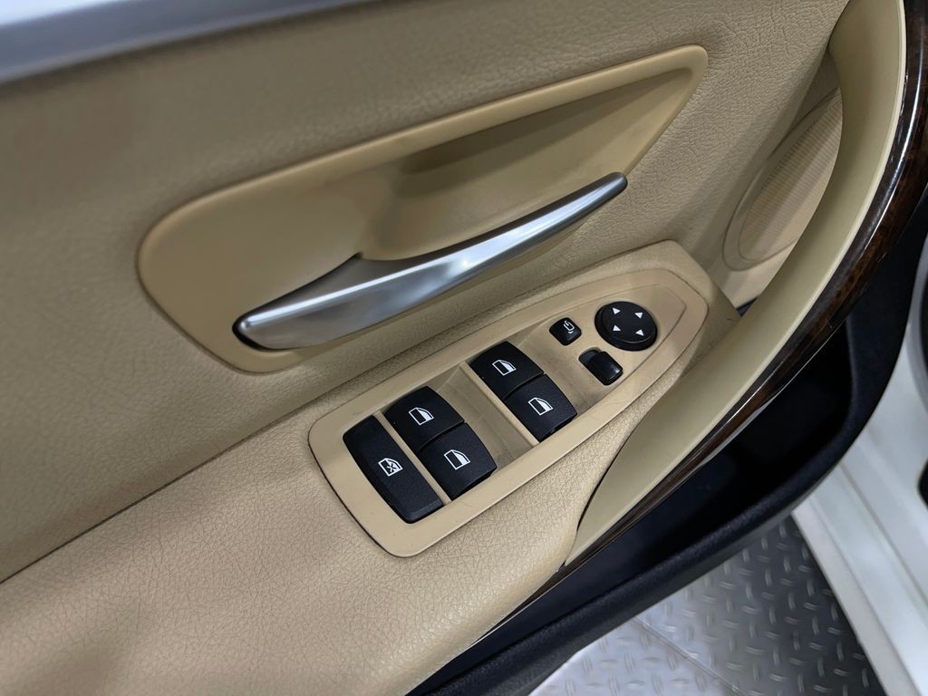 2017 BMW 4 Series Image 14