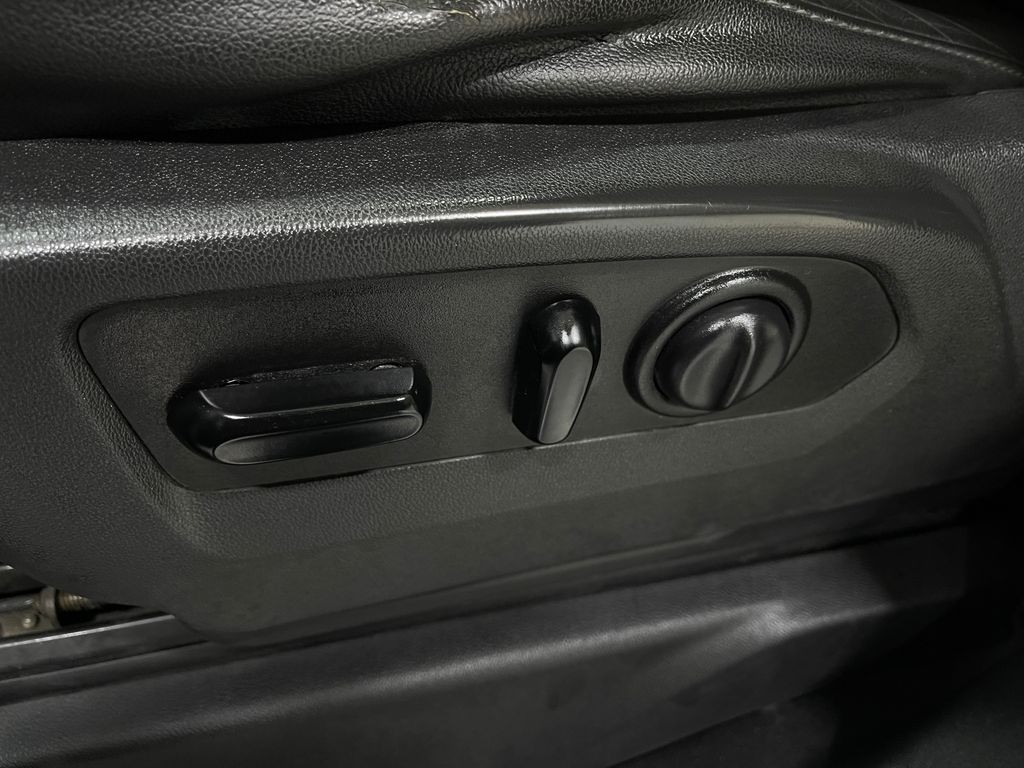 2020 GMC Sierra 1500 Image 16