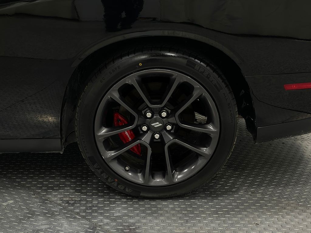 2020 Dodge Challenger Image 31