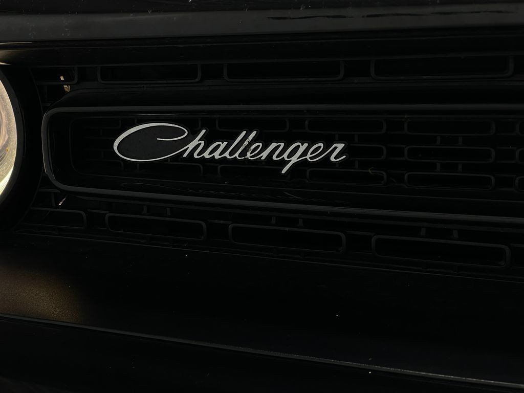 2020 Dodge Challenger Image 35