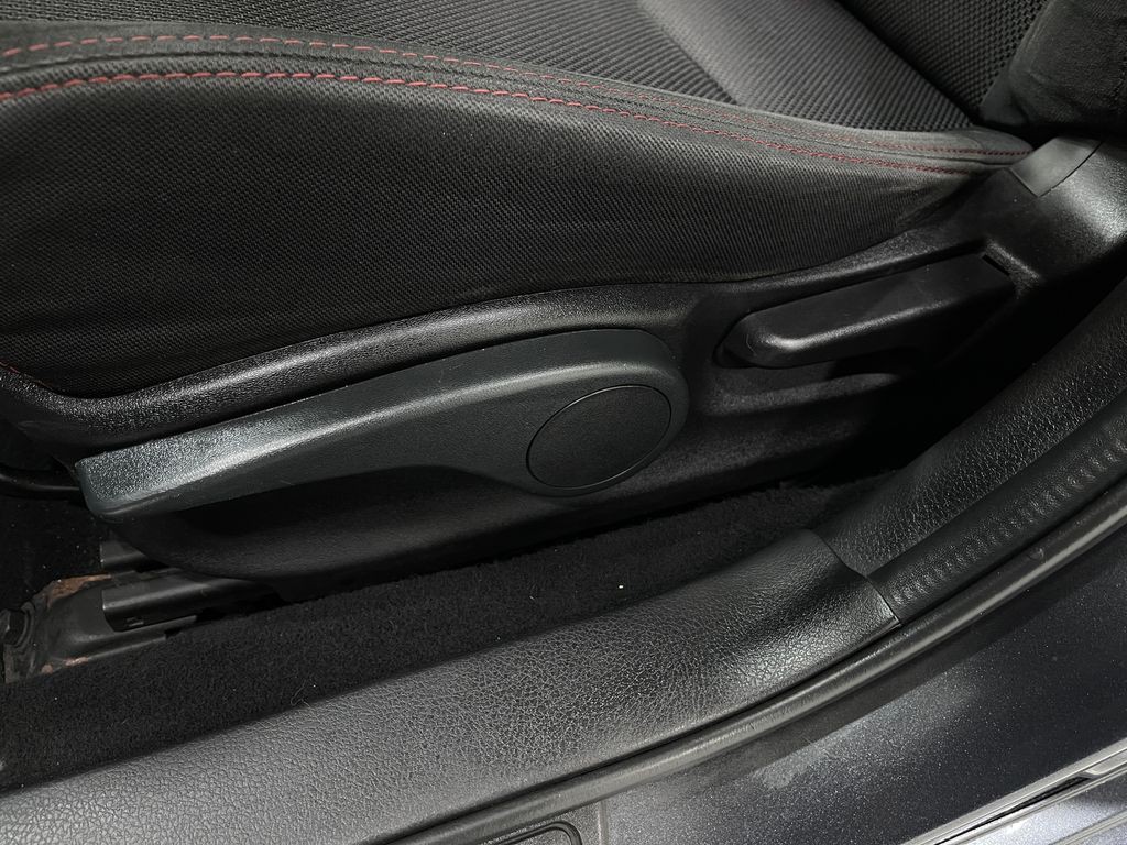 2013 Subaru Impreza Image 14
