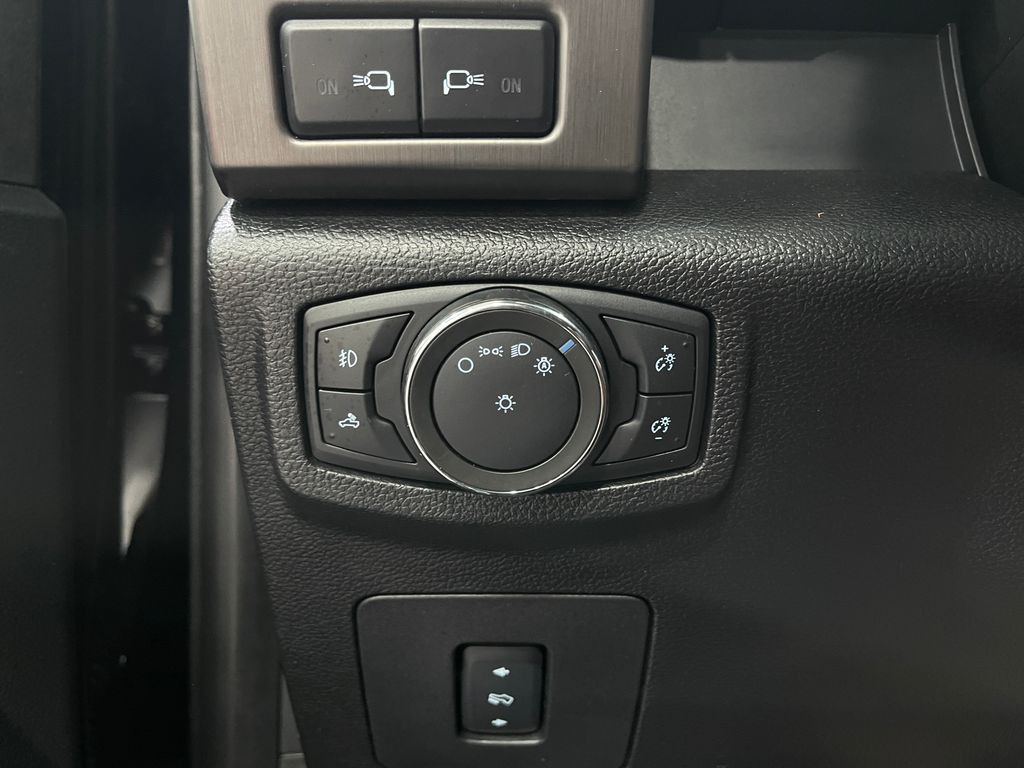 2017 Ford F-150 Image 22