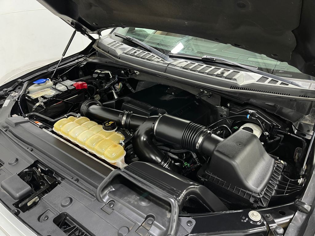 2017 Ford F-150 Image 28