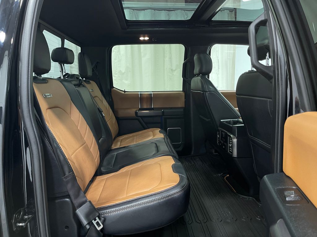 2017 Ford F-150 Image 32