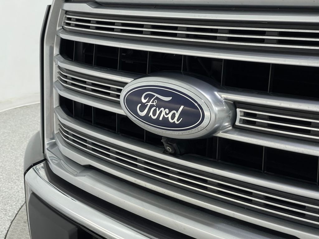 2017 Ford F-150 Image 39