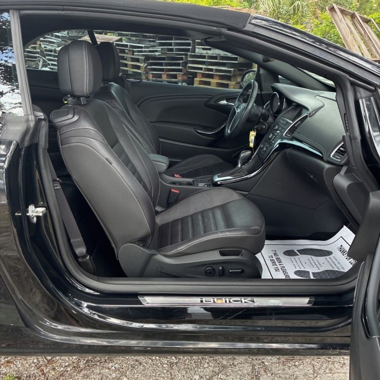 2019 Buick Cascada Image 10