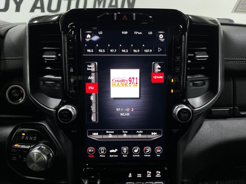 2021 RAM 1500 Image 25