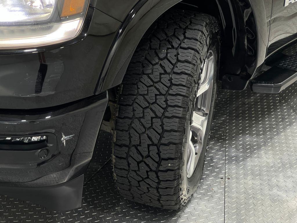 2021 RAM 1500 Image 37