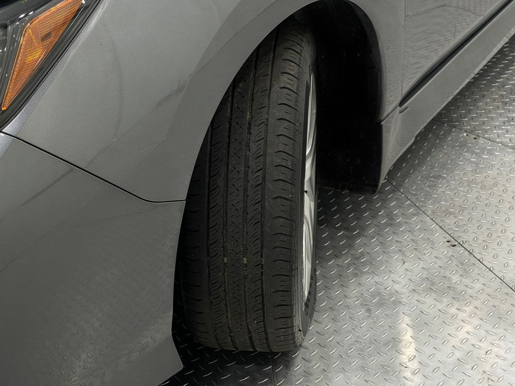 2022 Nissan Leaf Image 34