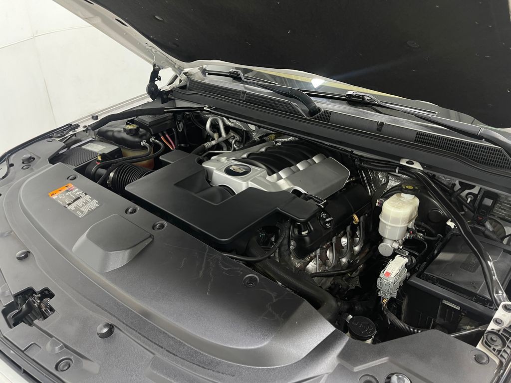 2017 Cadillac Escalade Image 27