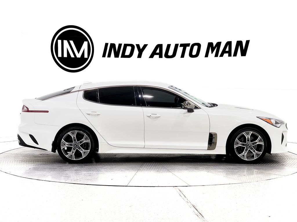 2021 Kia Stinger Image 3