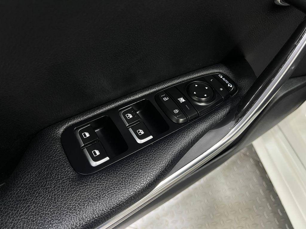 2021 Kia Stinger Image 15