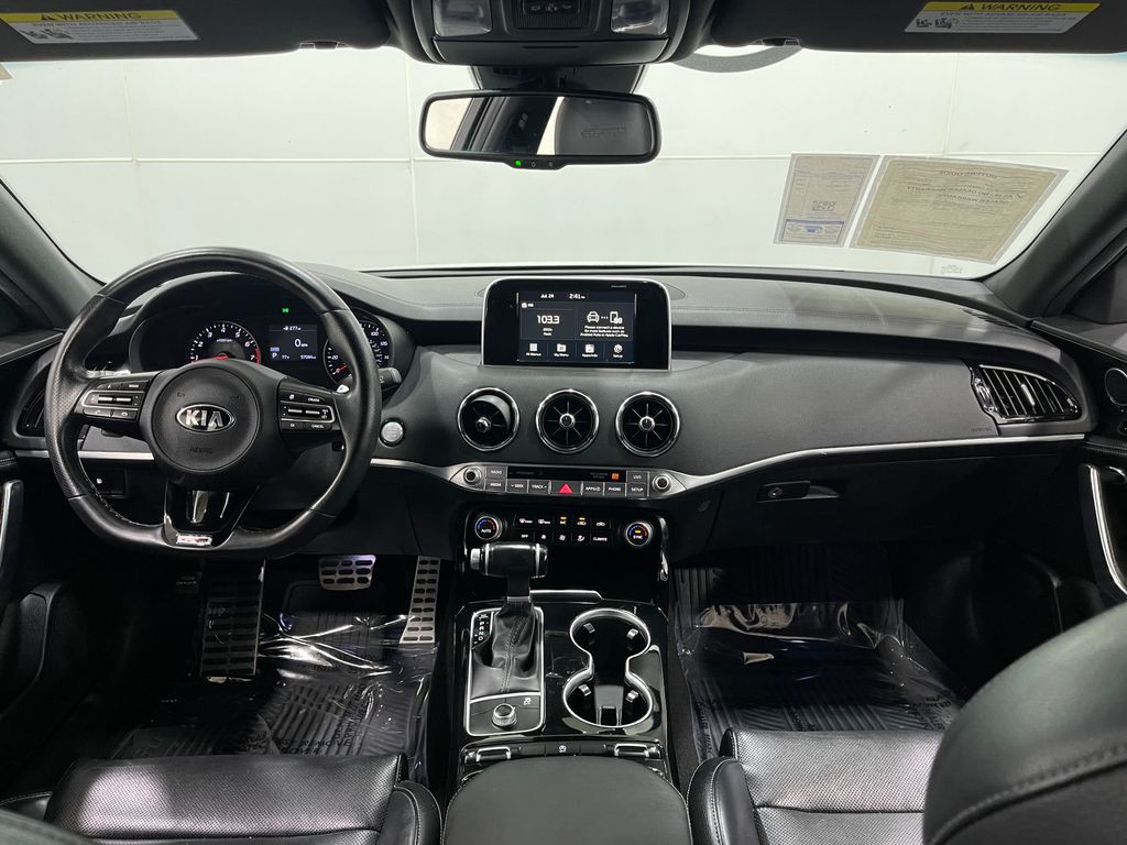 2021 Kia Stinger Image 18