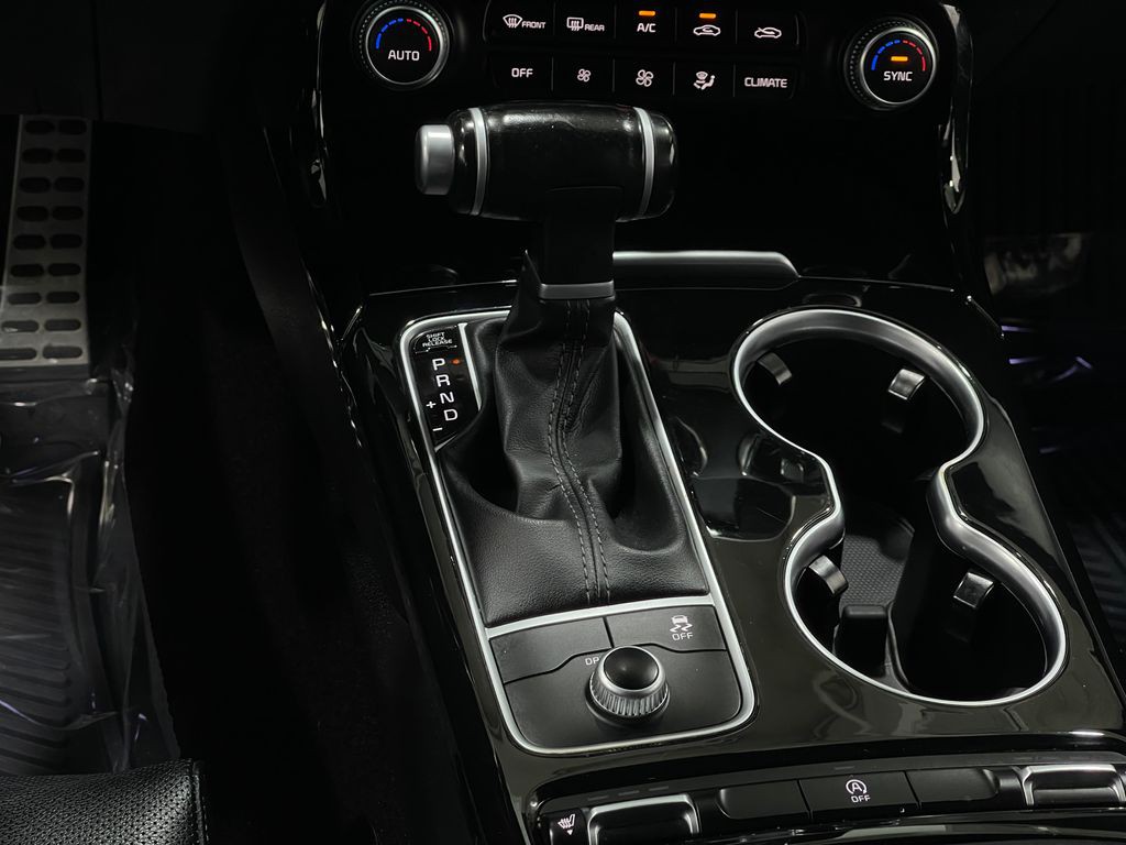 2021 Kia Stinger Image 28