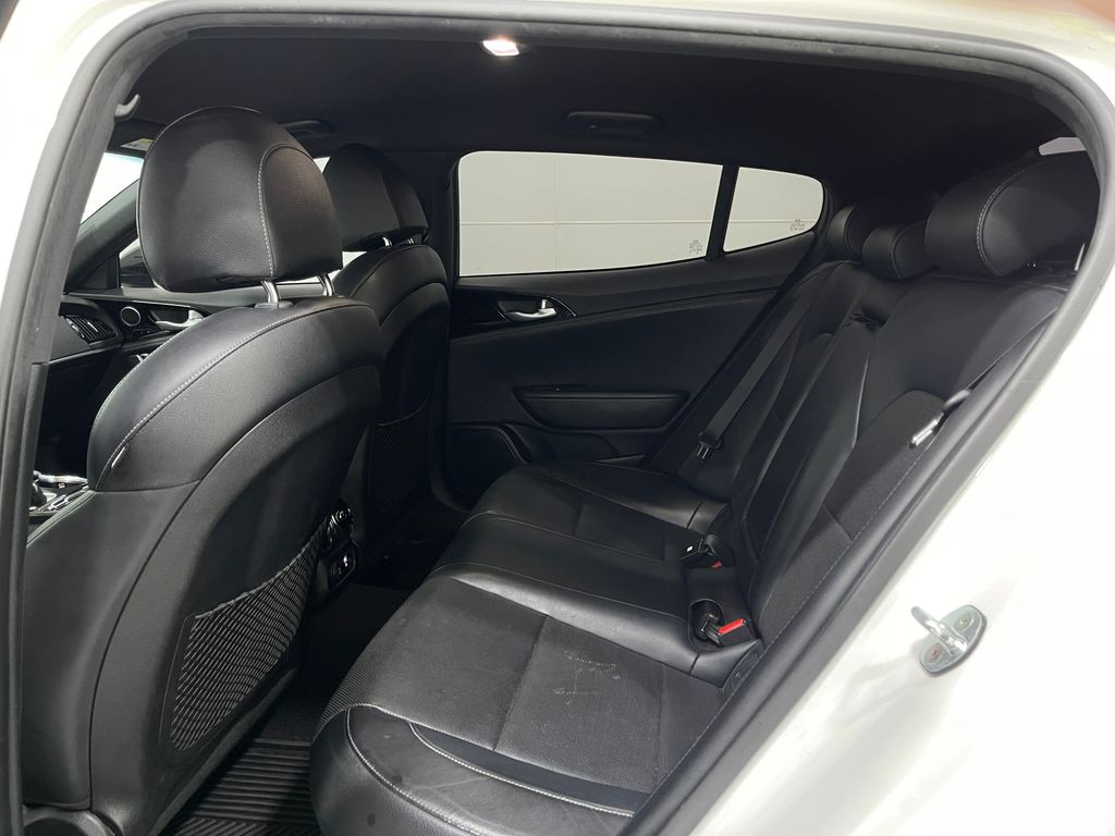 2021 Kia Stinger Image 29