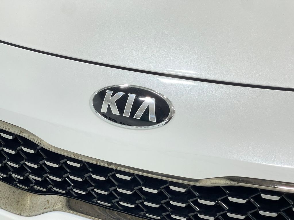 2021 Kia Stinger Image 37