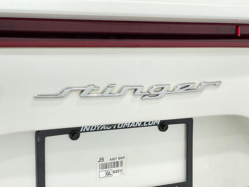 2021 Kia Stinger Image 38