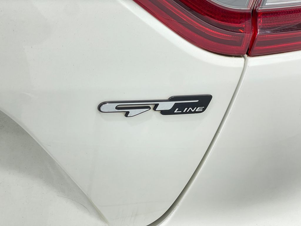 2021 Kia Stinger Image 39