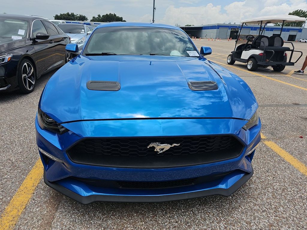2019 Ford Mustang Image 2