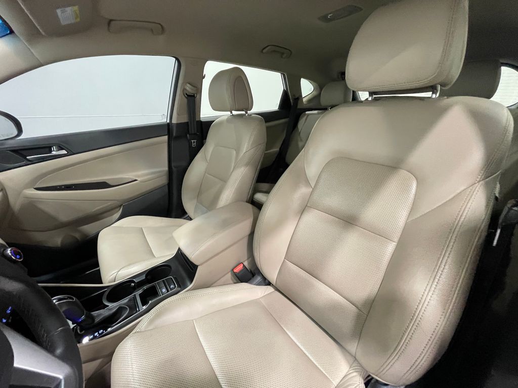 2017 Hyundai Tucson Image 12