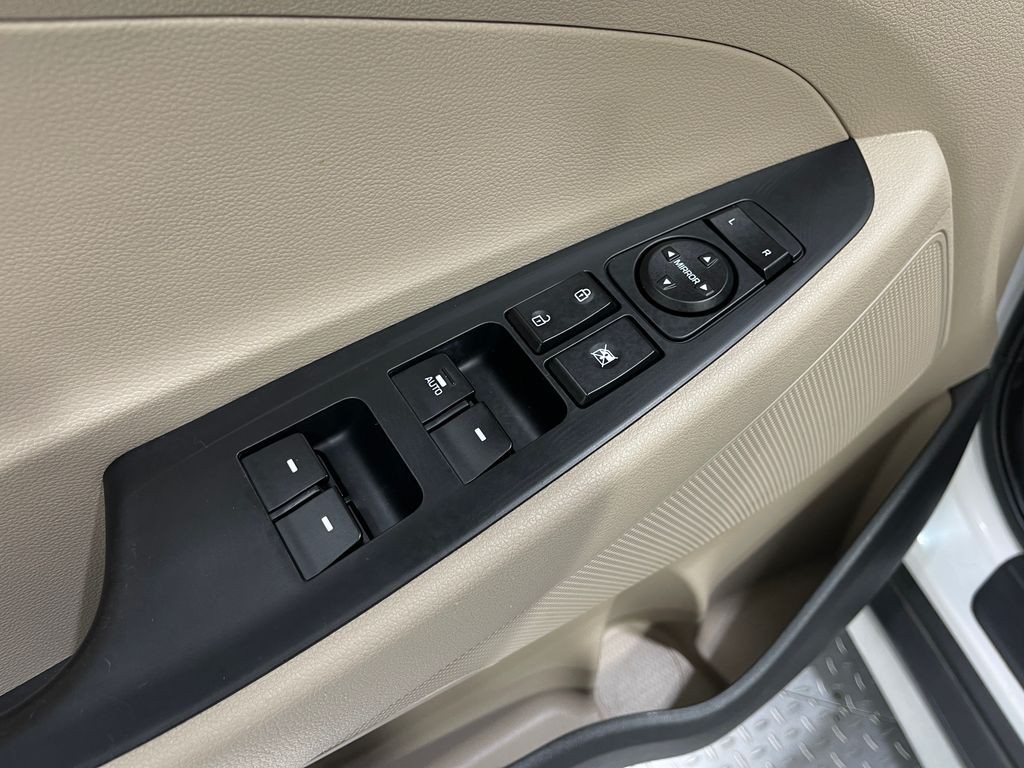 2017 Hyundai Tucson Image 14