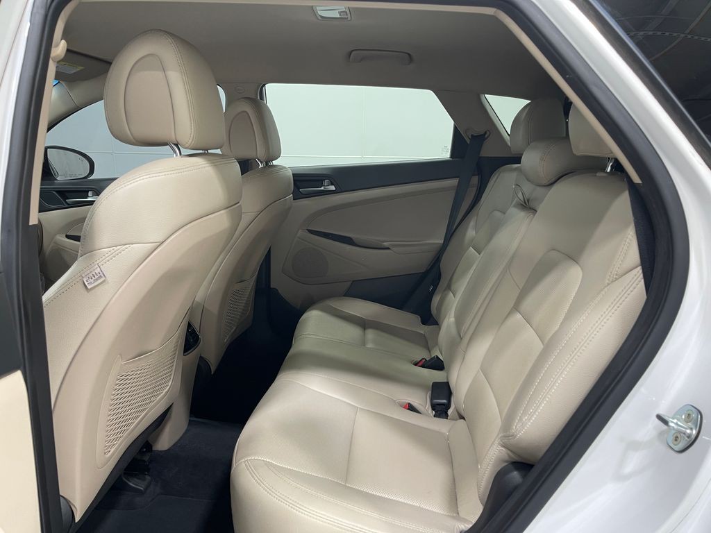 2017 Hyundai Tucson Image 28