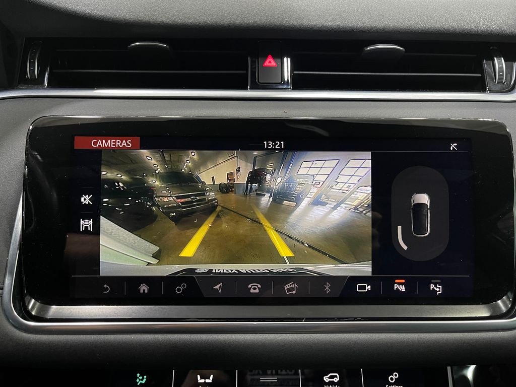 2020 Land Rover Range Rover Evoque Image 11