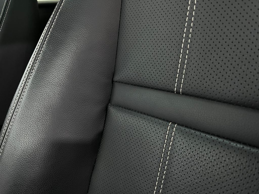 2021 Land Rover Range Rover Image 19