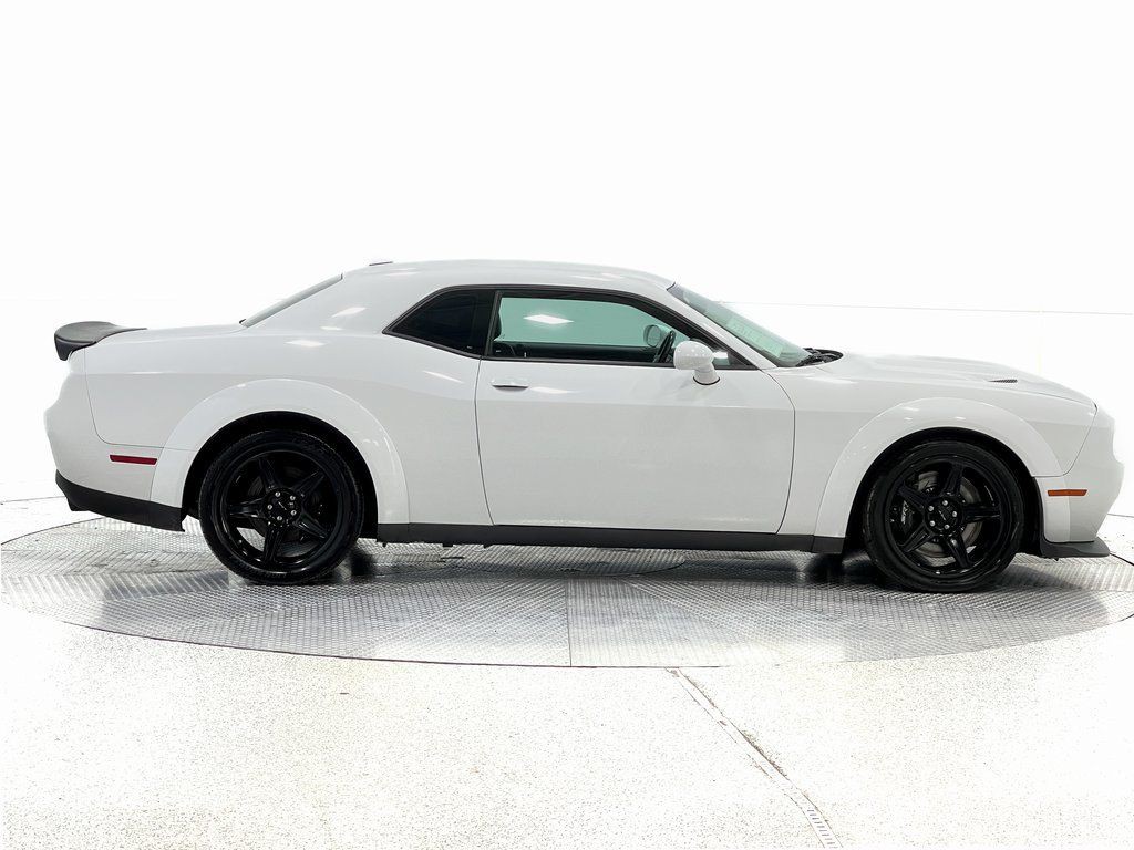 2021 Dodge Challenger Image 3