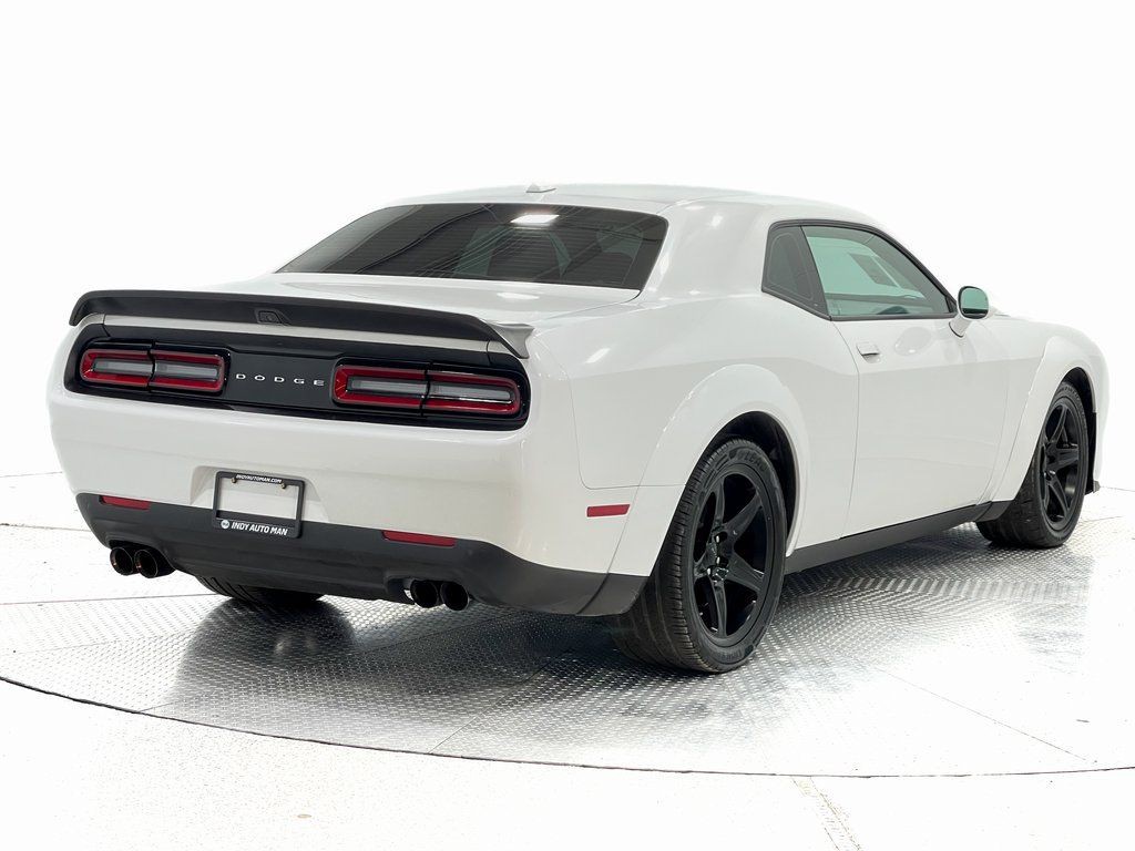 2021 Dodge Challenger Image 4