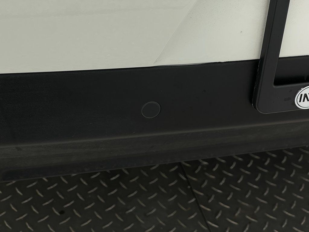 2021 Dodge Challenger Image 12