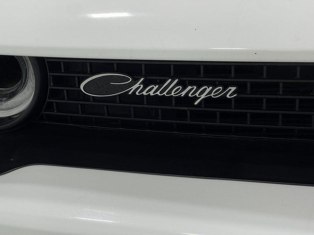 2021 Dodge Challenger Image 36