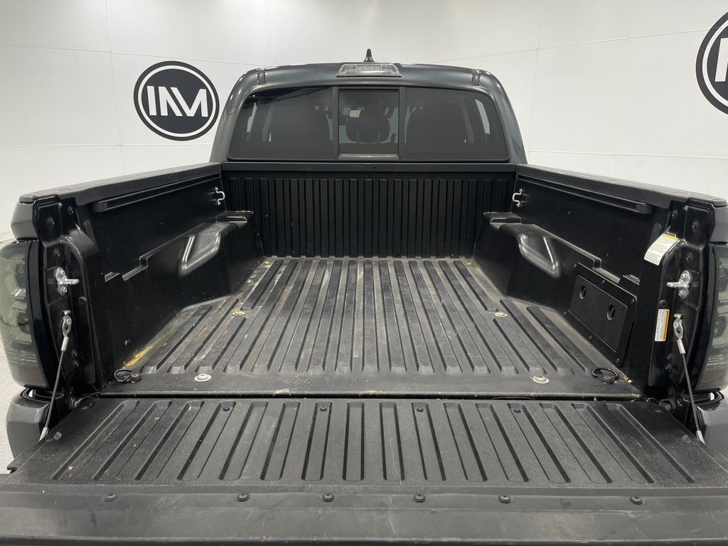 2022 Toyota Tacoma Image 24